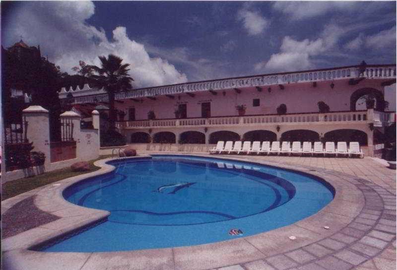 Hotel Loma Linda Taxco מראה חיצוני תמונה